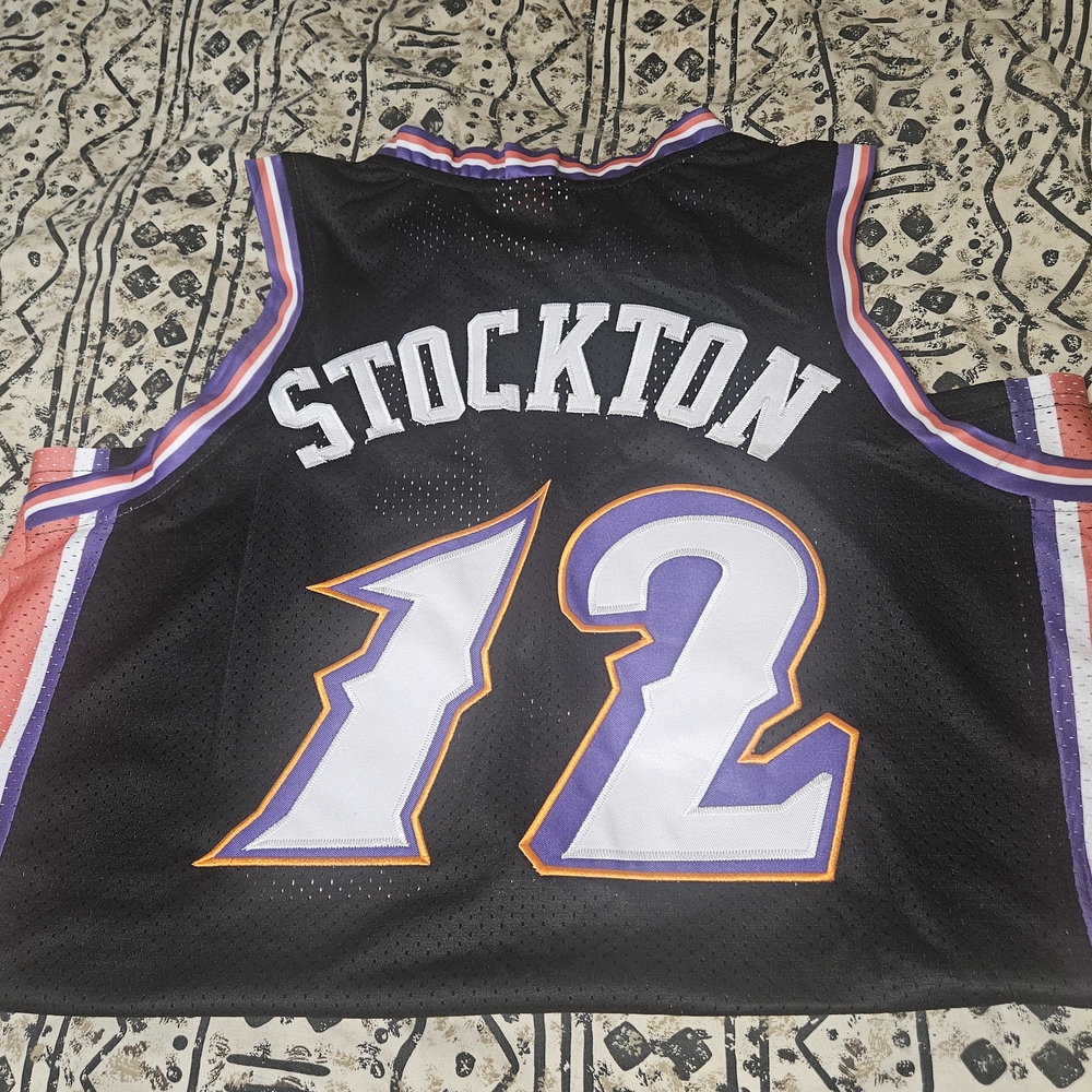 Mitchell & Ness JOHN STOCKTON #12 Black and Purple Swingman Jersey Sz. Large NEW